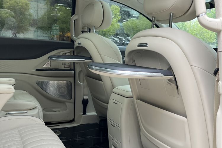 Used VOYAH Dream 2024 PHEV Ultra-Long Range Flagship Edition
