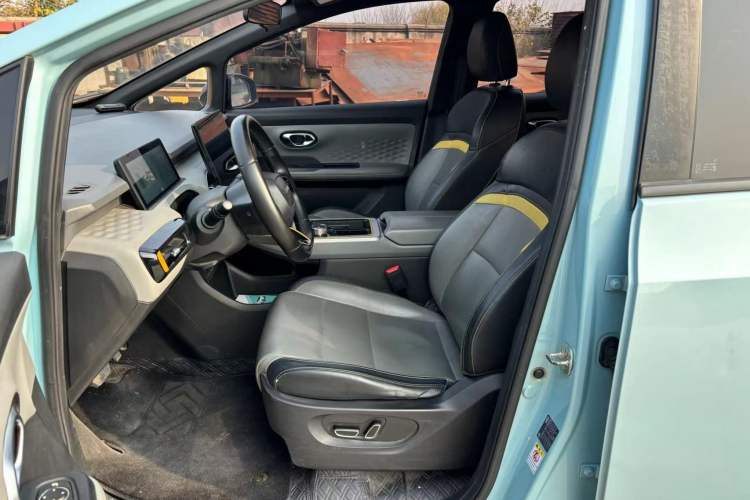 Used AION Y 2022 70 Intelligent Edition Lithium Iron Phosphate
