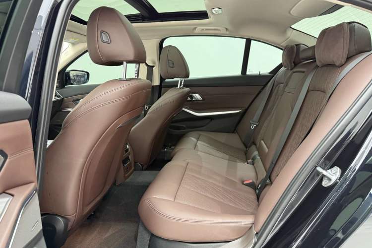 Used BMW 3 Series 2023 325Li M Sport Night Edition Package
