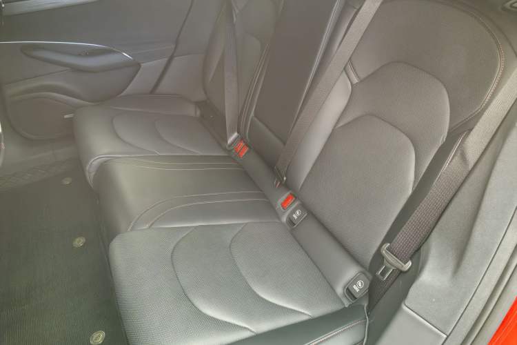 Used  SU7 2024 Rear-Drive Ultra-Long Range Advanced Pro-Level Intelligent Driving Version
