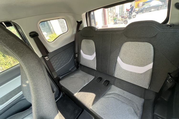 Used Chery QQ Ice Cream 2022 120km Conical Shape Lithium Iron Phosphate