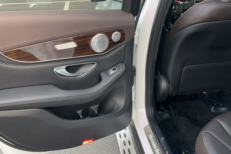 Used Mercedes-Benz GLC 2019 GLC 260 L 4MATIC Luxury Model
