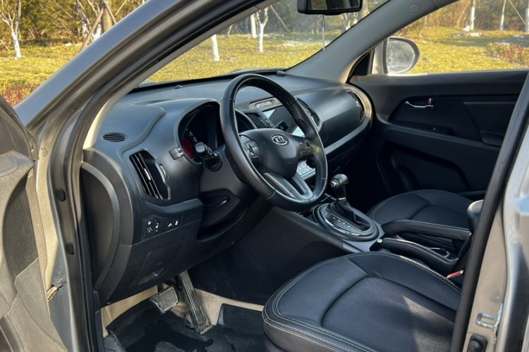 Used Dongfeng Fengon 580 2016 1.5T Manual Luxury Version