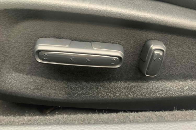 Used Honda Inspire 2019 260TURBO Elegant Edition China VI Emission Standard
