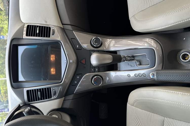 Used Chevrolet Cruze 2015 1.5L Classic SE AT
