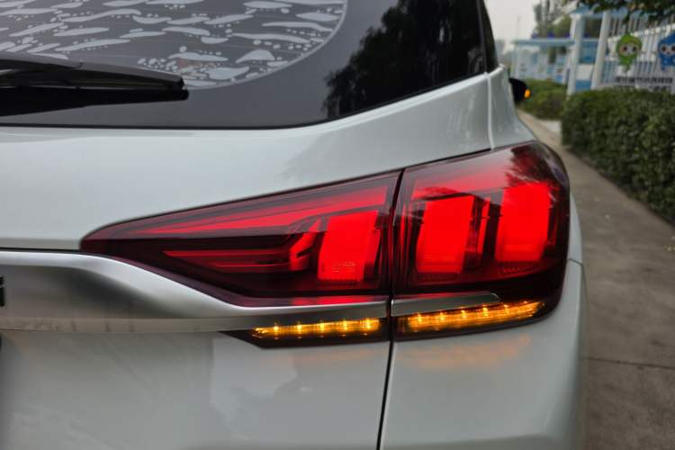 Used BAIC Beijing X3 2019 1.5T CVT Glory Edition
