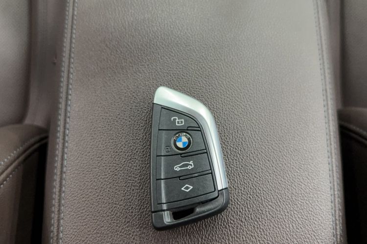 Used BMW 3 Series 2023 325Li M Sport Package