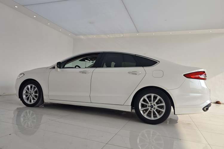 Used Ford Mondeo 2017 EcoBoost 180 Stylish Model
