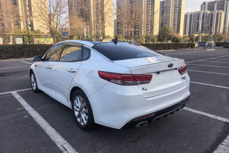 Used Kia K5 2016 1.6T Automatic LUX
