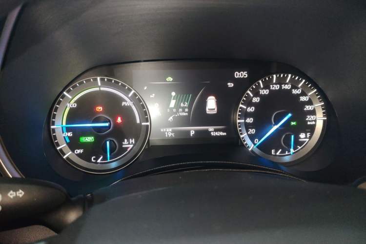 Used Toyota Highlander 2022 Dual-Engine 2.5L 4x4 Elite Edition 7-Seater
