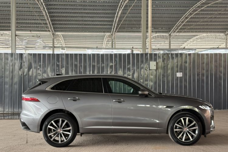 Used Jaguar F-PACE 2021 250 PS R-Dynamic S
