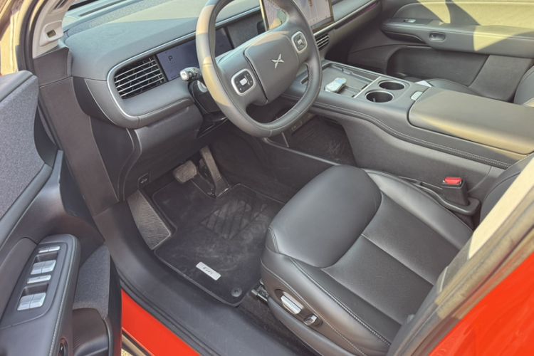 Used XPeng G6 2023 580 Long-Range Pro
