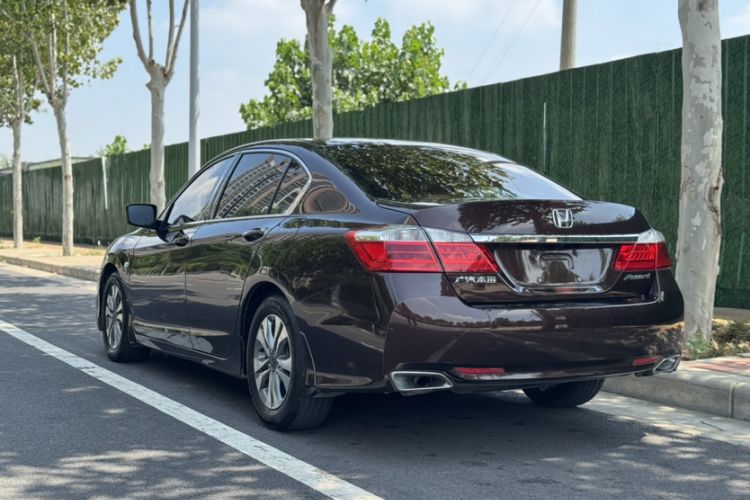 Used Honda Accord 2015 2.0L LX Comfort Edition
