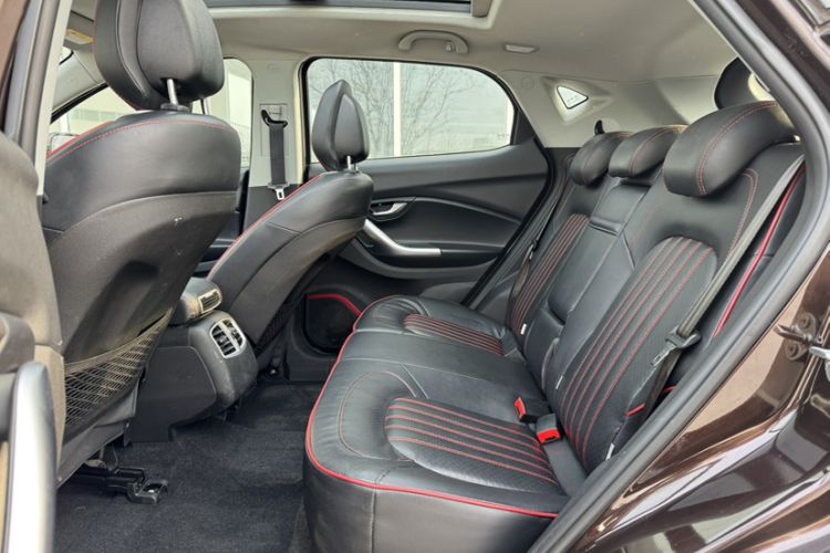 Used Soueast DX7 2018 1.5T Automatic Luxury Model
