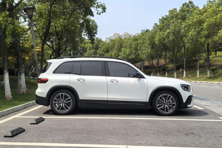 Used Mercedes-Benz GLB AMG 2023 AMG GLB 35 4MATIC
