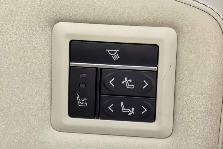 Used Toyota Granvia 2024 2.5L Hybrid Prestige ULTRA Edition