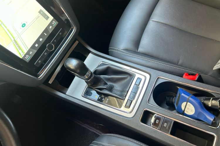 Used Roewe i6 2017 20T Automatic Internet Smart Edition
