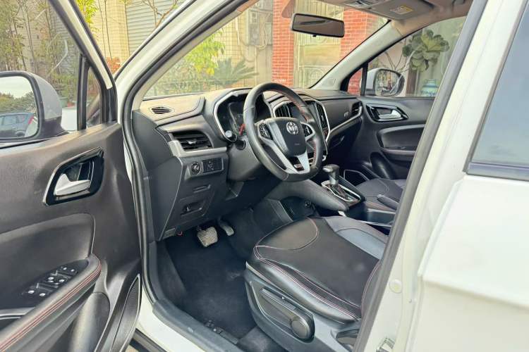 Used Brilliance V3 2017 1.5L Automatic Elite Model
