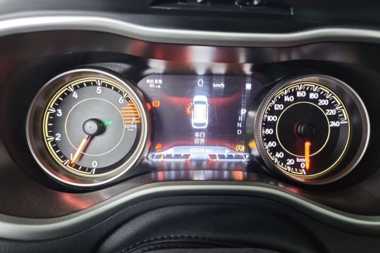 Used  Cherokee 2017 2.4L Excellence Edition