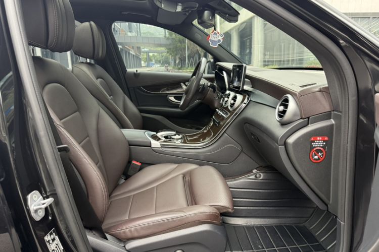 Used Mercedes-Benz GLC 2019 GLC 260 4MATIC Dynamic Edition
