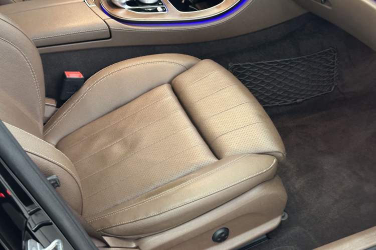 Used Mercedes-Benz E-Class 2018 Facelift E 200 L
