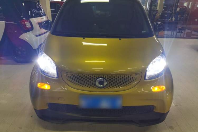 Used  fortwo 2018 1.0L 52kW Hardtop Passion Edition China V Standard
