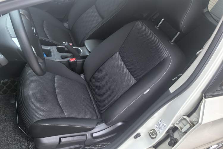 Used Nissan Tiida 2023 1.6L CVT Cool Dynamic Edition
