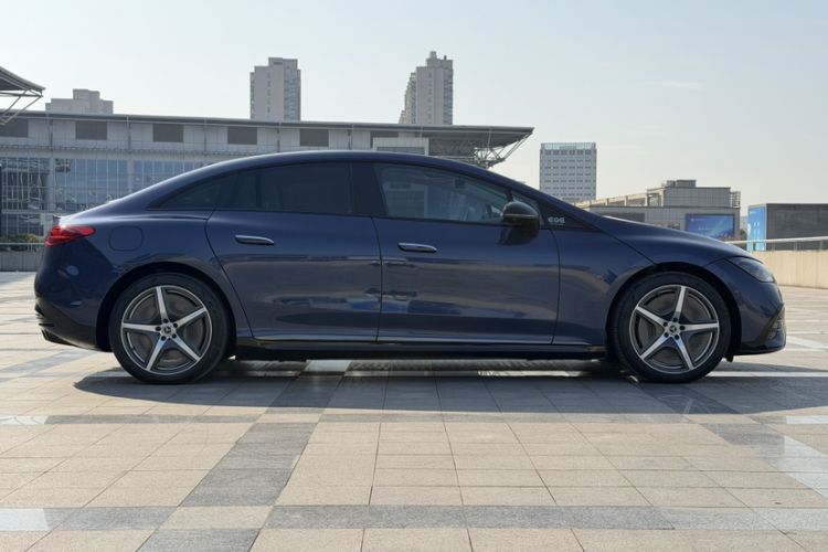 Used Mercedes-Benz EQE 2022 350 First Edition Special Version