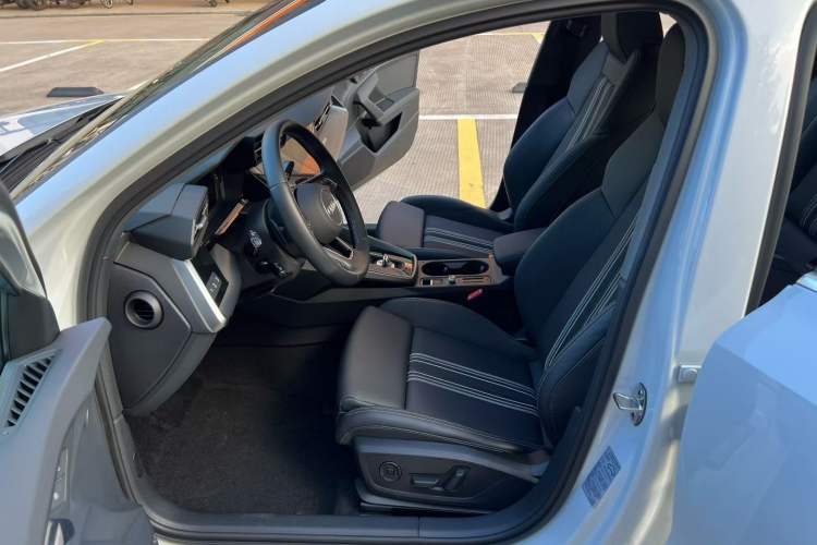 Used Audi A3 2024 Sportback 35 TFSI Fashionable Sports Model