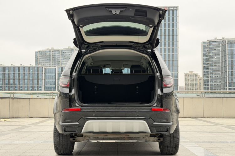 Used Land Rover Discovery Sport 2025 249 PS Performance Tech Edition
