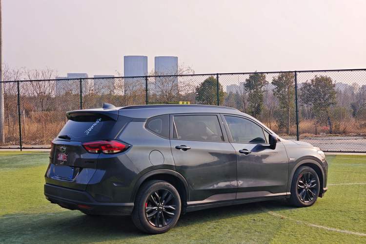 Used Chevrolet Orlando 2020 Light Hybrid Redline 530T Automatic Enjoyment Edition (5+2 Models)
