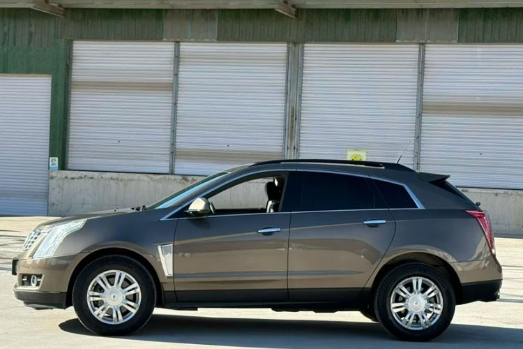 Used Cadillac SRX 2015 3.0L Comfort Version
