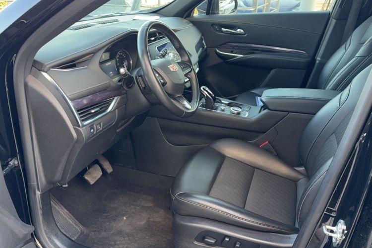 Used Cadillac XT4 2022 28T Two-Wheel Drive Fashion Edition