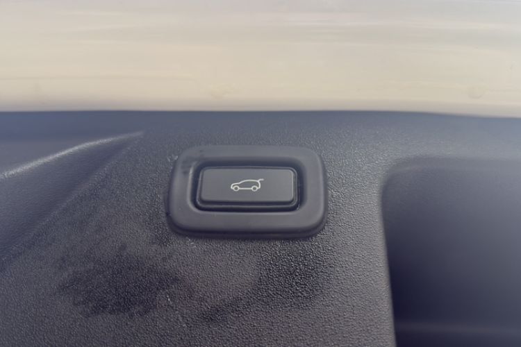 Used Land Rover Discovery Sport 2020 249 PS R-Dynamic Performance Tech Edition 7 Seats
