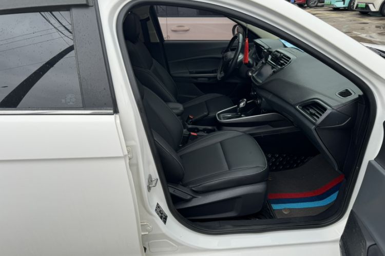 Used Ford Escort 2017 Happiness Edition 1.5L Automatic Fashion Version