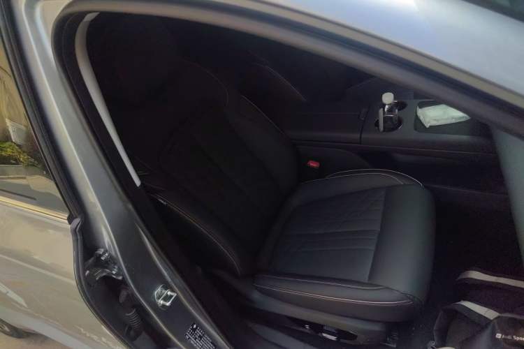 Used Baojun Enjoy 2025 All-Electric 600km Luxury Edition
