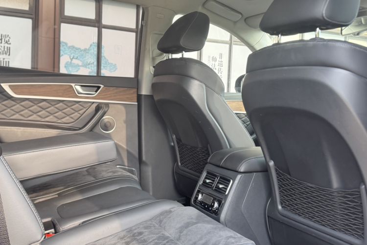 Used Hongqi HS7 2021 2.0T DCT Two-Wheel Drive Smart Connect Flagship Edition
