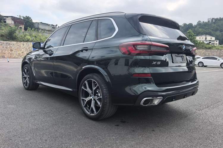 Used BMW X5 2022 Restyled xDrive 40Li M Sport Package
