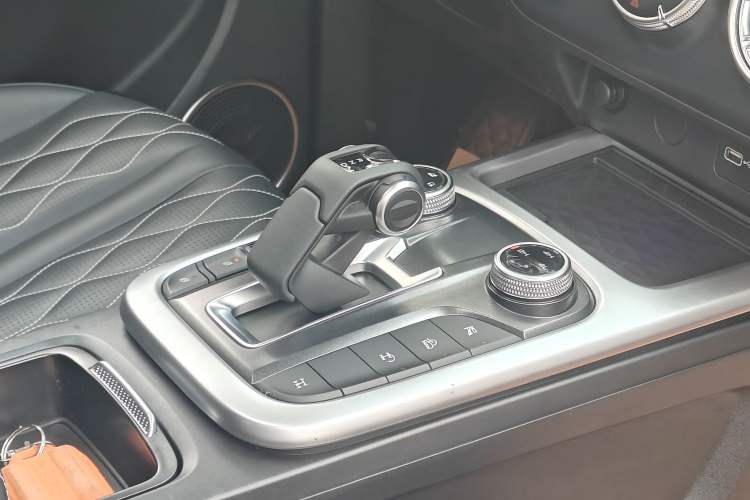 Used Tank 300 2021 Off-Road Edition 2.0T Challenger
