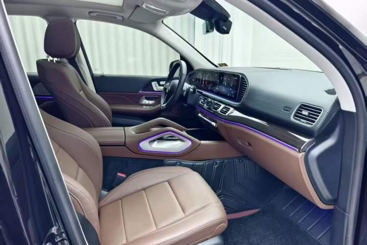 Used Mercedes-Benz GLE 2024 GLE 350 4MATIC Stylish Model
