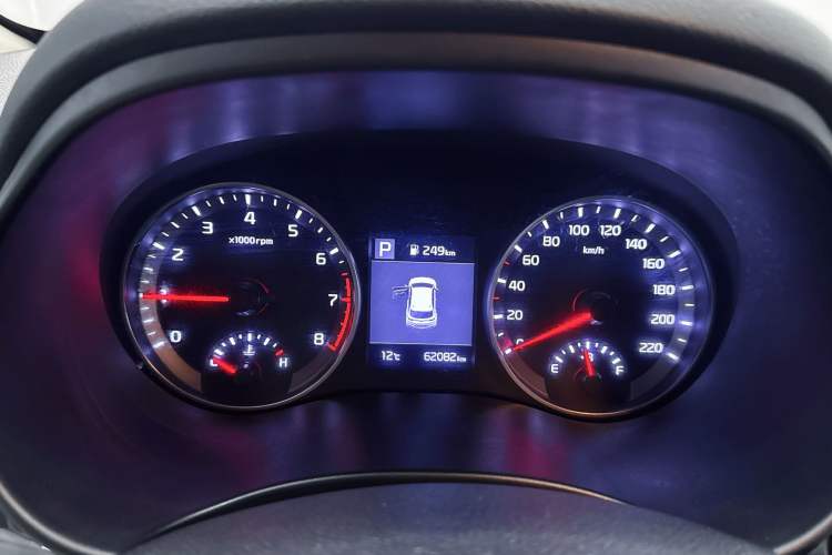 Used Kia kx1 Stonic 2019 1.4L Automatic Fun Edition China VI