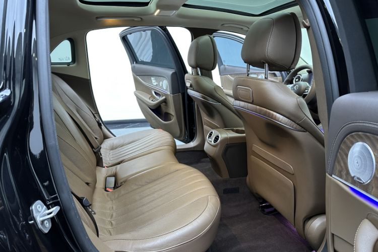 Used Mercedes-Benz E-Class 2020 Restyled E 300 L Exclusive Edition
