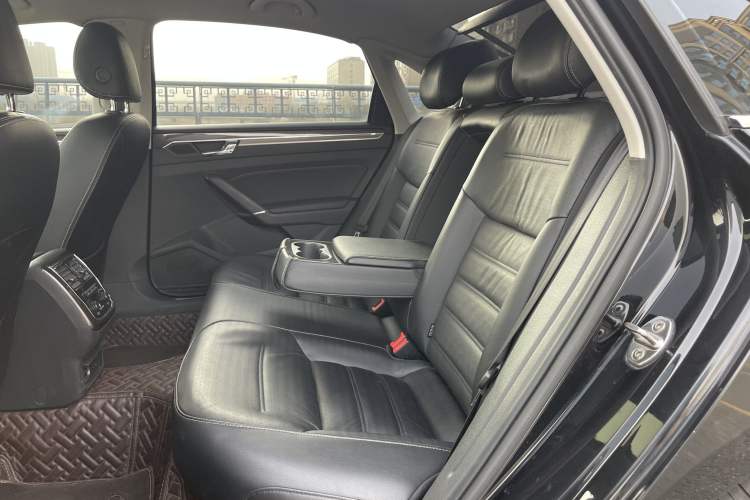 Used Volkswagen Passat 2017 330TSI DSG Prestige Edition
