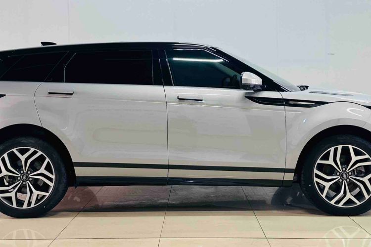 Used Land Rover Range Rover Evoque 2021 Range Rover Velar 249 PS R-Dynamic HSE Luxury Edition

