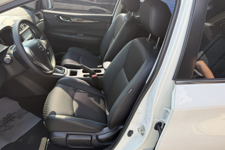 Used Nissan Tiida 2019 1.6L CVT Smart Drive Version China VI Standard