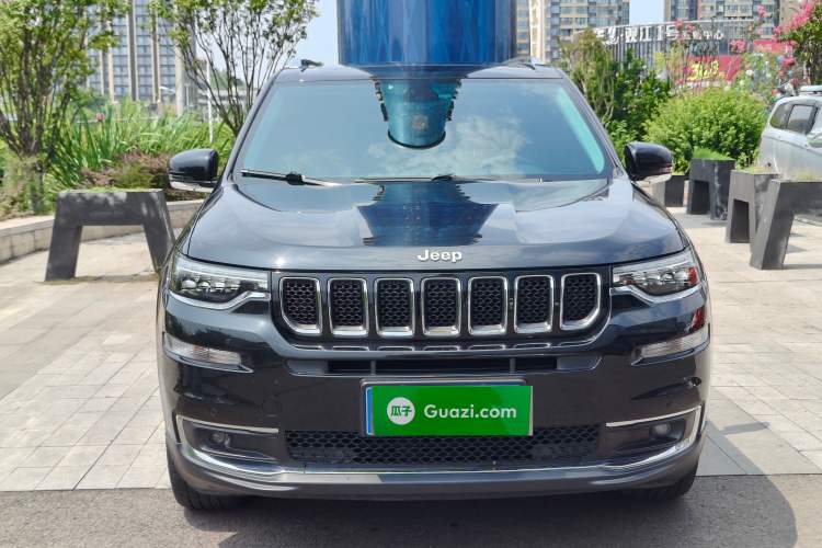 Used  Grand Commander 2018 2.0T Four-Wheel Drive Premium Navigation Version China V