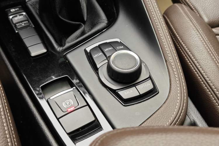 Used BMW X1 2018 sDrive18Li Luxury Model
