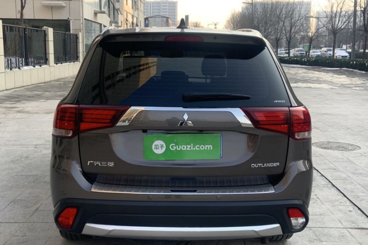 Used Mitsubishi Outlander 2018 2.4L 4x4 Elite Edition 5 Seats