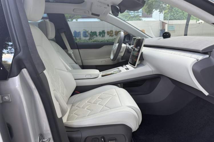 Used Nio ET7 2024 100kWh Executive Signature Edition
