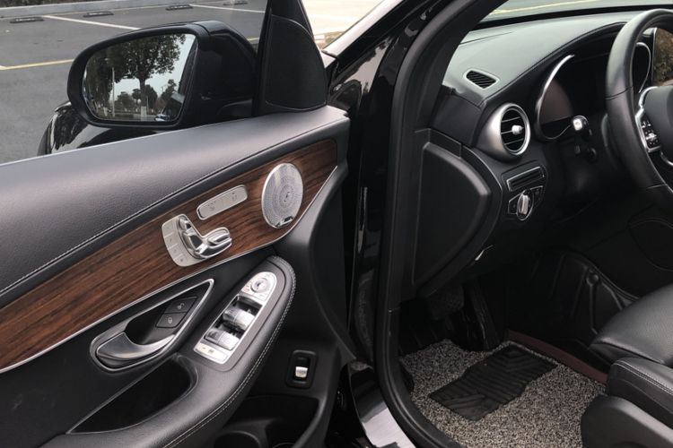 Used Mercedes-Benz GLC 2021 GLC 300 L 4MATIC Dynamic Model